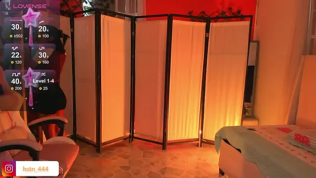 Snapshot of your_khloe chatting on November 4, 2025, 12:53 pm your khloe online show from November 4, 2025, 12:53 pm