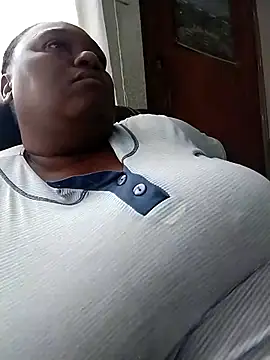 MATUREBUSSTY online show from February 15, 2026, 12:15 pm