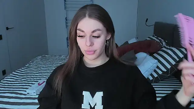 Snapshot of Bai1ey chatting on February 27, 2025, 10:33 am Bai1ey online show from February 27, 2025, 10:33 am