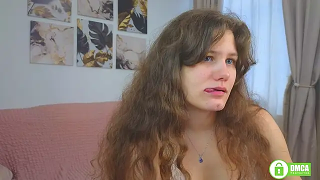 Snapshot of Charlotte_wow chatting on September 25, 2025, 3:18 pm Charlotte wow online show from September 25, 2025, 3:18 pm