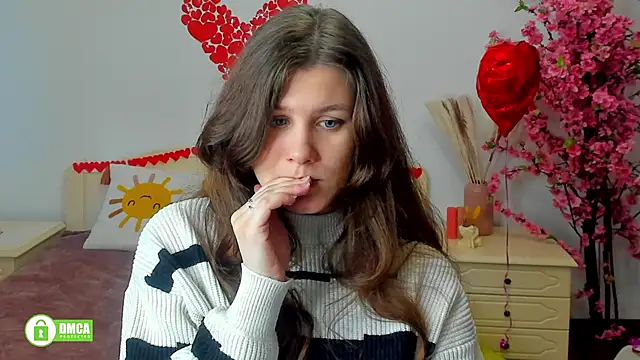 Snapshot of Charlotte_wow chatting on February 20, 2025, 2:13 pm Charlotte wow online show from February 20, 2025, 2:13 pm