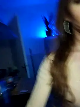 Snapshot of Luna_Kitanna chatting on May 11, 2026, 5:32 pm Luna Kitanna online show from May 11, 2026, 5:32 pm