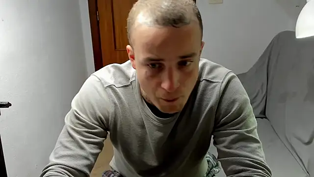 layneinchains online show from April 8, 2026, 12:17 pm