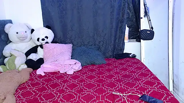 Snapshot of Gaby_foz chatting on January 31, 2025, 9:16 am Gaby foz online show from January 31, 2025, 9:16 am