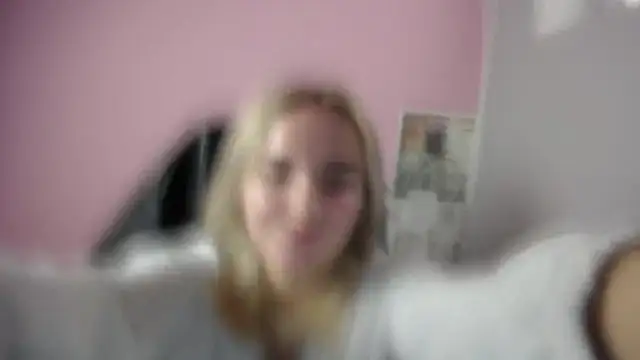 Snapshot of viktoria_lovely chatting on October 29, 2025, 8:57 am viktoria lovely online show from October 29, 2025, 8:57 am