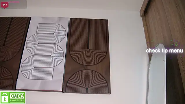 aidaadams online show from April 10, 2026, 11:17 am