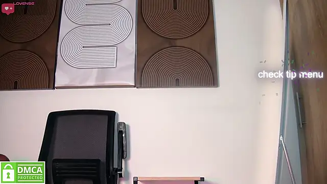 aidaadams online show from March 31, 2026, 10:50 am