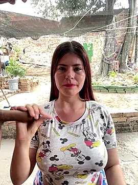 Snapshot of Hotnightsexxx chatting on November 19, 2025, 5:57 pm Hotnightsexxx online show from November 19, 2025, 5:57 pm