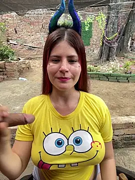 Snapshot of Hotnightsexxx chatting on October 31, 2025, 6:04 pm Hotnightsexxx online show from October 31, 2025, 6:04 pm