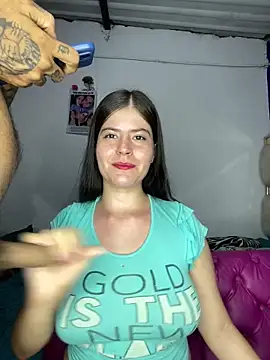 Snapshot of Hotnightsexxx chatting on March 16, 2025, 3:04 am Hotnightsexxx online show from March 16, 2025, 3:04 am