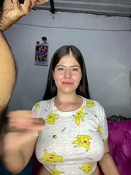 Snapshot of Hotnightsexxx chatting on March 9, 2025, 3:54 am Hotnightsexxx online show from March 9, 2025, 3:54 am