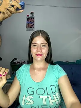 Snapshot of Hotnightsexxx chatting on March 21, 2025, 3:33 am Hotnightsexxx online show from March 21, 2025, 3:33 am