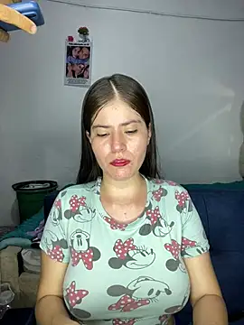 Snapshot of Hotnightsexxx chatting on March 22, 2025, 11:09 pm Hotnightsexxx online show from March 22, 2025, 11:09 pm