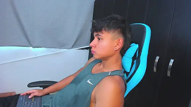 Bray Kevin online show from November 19, 2025, 9:37 pm