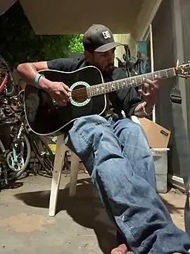 Snapshot of MrDickUdown24_7 chatting on October 25, 2025, 8:24 am MrDickUdown24 7 online show from October 25, 2025, 8:24 am