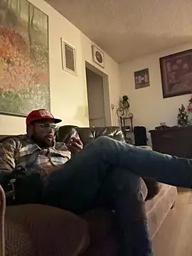 Snapshot of MrDickUdown24_7 chatting on February 15, 2025, 1:31 am MrDickUdown24 7 online show from February 15, 2025, 1:31 am