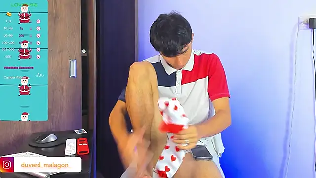 Snapshot of Demian_cute18 chatting on January 28, 2025, 11:07 pm Demian cute18 online show from January 28, 2025, 11:07 pm