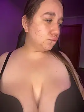 Snapshot of GabiBoobs chatting on June 29, 2026, 6:07 pm GabiBoobs online show from June 29, 2026, 6:07 pm