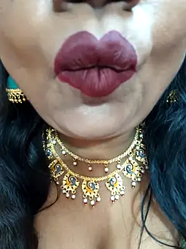 Snapshot of YR-SHIVANI chatting on January 31, 2026, 7:12 pm YR-SHIVANI online show from January 31, 2026, 7:12 pm