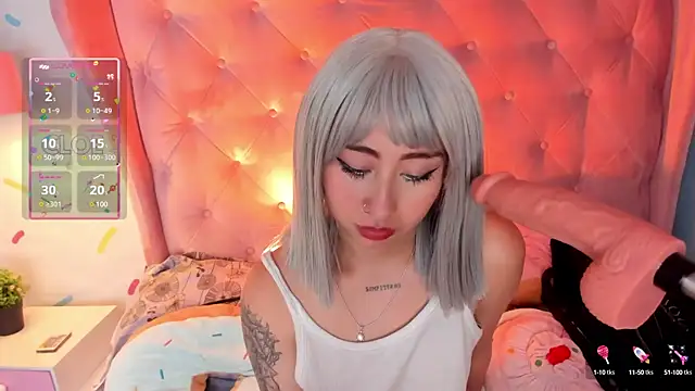 Snapshot of _cloe_martinez chatting on February 8, 2025, 7:38 pm cloe martinez online show from February 8, 2025, 7:38 pm