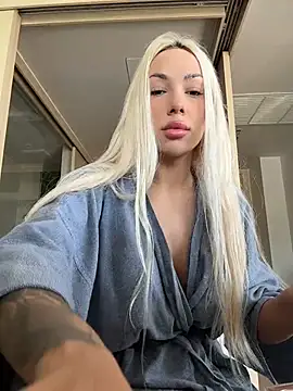 Snapshot of violettabunny03 chatting on February 17, 2026, 1:14 am violettabunny03 online show from February 17, 2026, 1:14 am