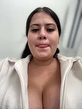 Natalia Cleark09 online show from April 4, 2026, 3:07 pm