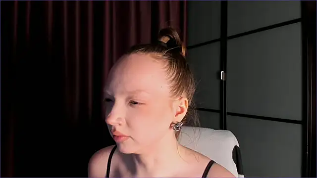 Snapshot of ShannaGate chatting on December 10, 2024, 10:06 am ShannaGate online show from December 10, 2024, 10:06 am