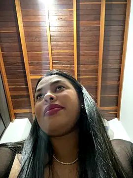 PUSHYLATE online show from November 22, 2025, 1:26 am