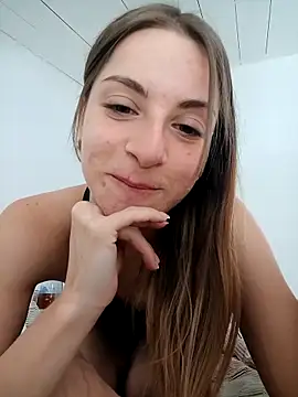 Cristina02 online show from April 10, 2026, 12:12 pm