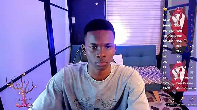 Snapshot of JacksonMuller_ chatting on November 8, 2025, 1:36 pm JacksonMuller online show from November 8, 2025, 1:36 pm