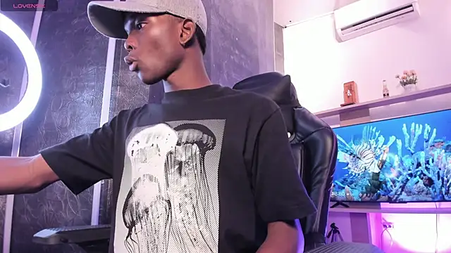 Snapshot of JacksonMuller_ chatting on December 3, 2025, 1:54 pm JacksonMuller online show from December 3, 2025, 1:54 pm