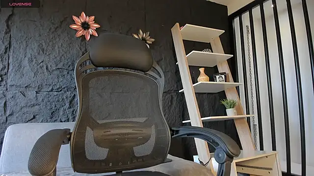 Snapshot of JacksonMuller_ chatting on December 5, 2025, 12:48 pm JacksonMuller online show from December 5, 2025, 12:48 pm