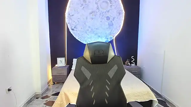 Snapshot of JacksonMuller_ chatting on November 10, 2025, 1:05 pm JacksonMuller online show from November 10, 2025, 1:05 pm