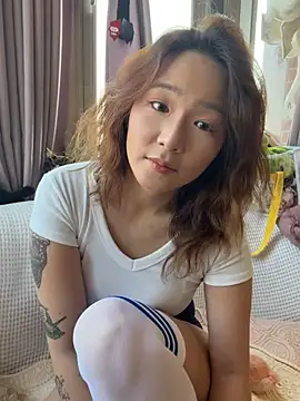 banbiekissme online show from June 2, 2026, 8:47 am