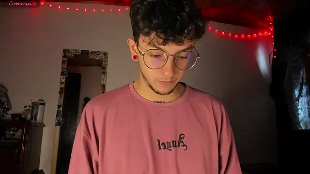 koddy 0 online show from December 16, 2025, 2:32 pm