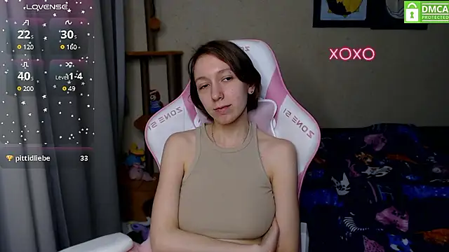 LeahGottty online show from December 3, 2024, 5:38 pm