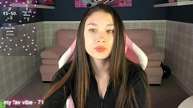 Anna Way online show from November 7, 2025, 1:21 am