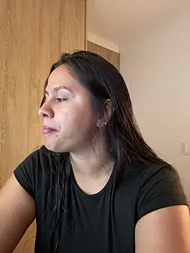 Snapshot of KattyPortman chatting on January 16, 2026, 1:42 am KattyPortman online show from January 16, 2026, 1:42 am