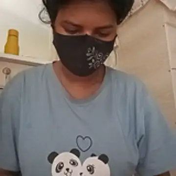 Snapshot of Anusri- chatting on November 6, 2025, 6:17 am Anusri- online show from November 6, 2025, 6:17 am