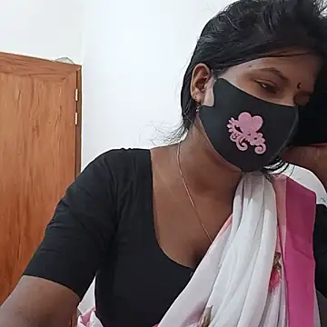 Snapshot of Anusri- chatting on October 22, 2025, 9:20 am Anusri- online show from October 22, 2025, 9:20 am