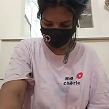 Snapshot of Anusri- chatting on November 22, 2025, 1:37 am Anusri- online show from November 22, 2025, 1:37 am