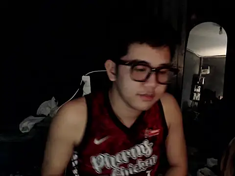 Snapshot of xgregor07 chatting on December 4, 2025, 4:06 pm xgregor07 online show from December 4, 2025, 4:06 pm