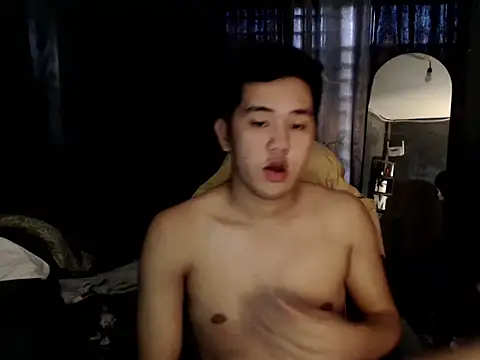 Snapshot of xgregor07 chatting on December 2, 2025, 8:16 am xgregor07 online show from December 2, 2025, 8:16 am