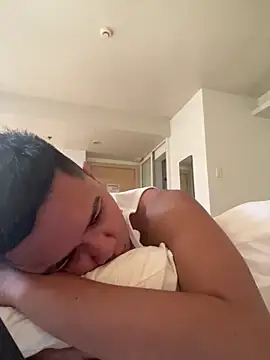 Snapshot of xgregor07 chatting on December 16, 2025, 1:32 am xgregor07 online show from December 16, 2025, 1:32 am