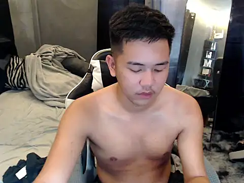 Snapshot of xgregor07 chatting on October 27, 2025, 7:31 am xgregor07 online show from October 27, 2025, 7:31 am