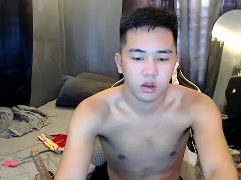 Snapshot of xgregor07 chatting on November 12, 2025, 3:54 am xgregor07 online show from November 12, 2025, 3:54 am