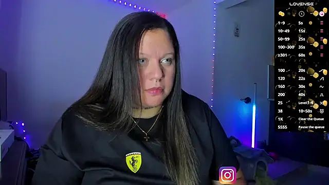 Snapshot of mariana_maze chatting on February 3, 2026, 6:40 am mariana maze online show from February 3, 2026, 6:40 am