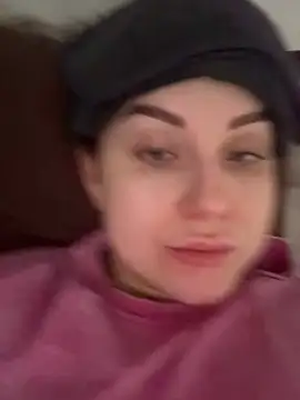 ellie ssexy online show from February 16, 2026, 5:17 am