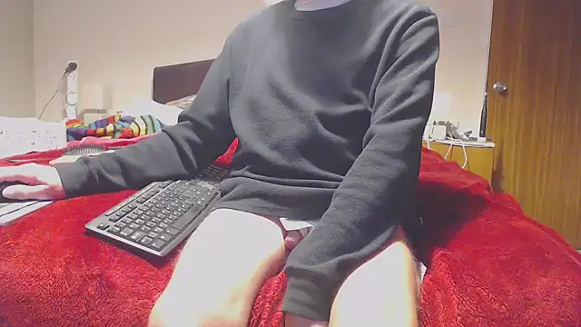 Snapshot of WaverlyKernow chatting on December 5, 2025, 11:42 am WaverlyKernow online show from December 5, 2025, 11:42 am