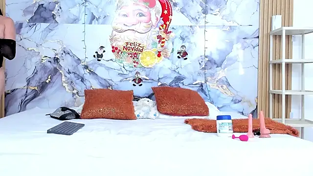 Snapshot of luna_hoott chatting on January 10, 2026, 7:20 pm luna hoott online show from January 10, 2026, 7:20 pm